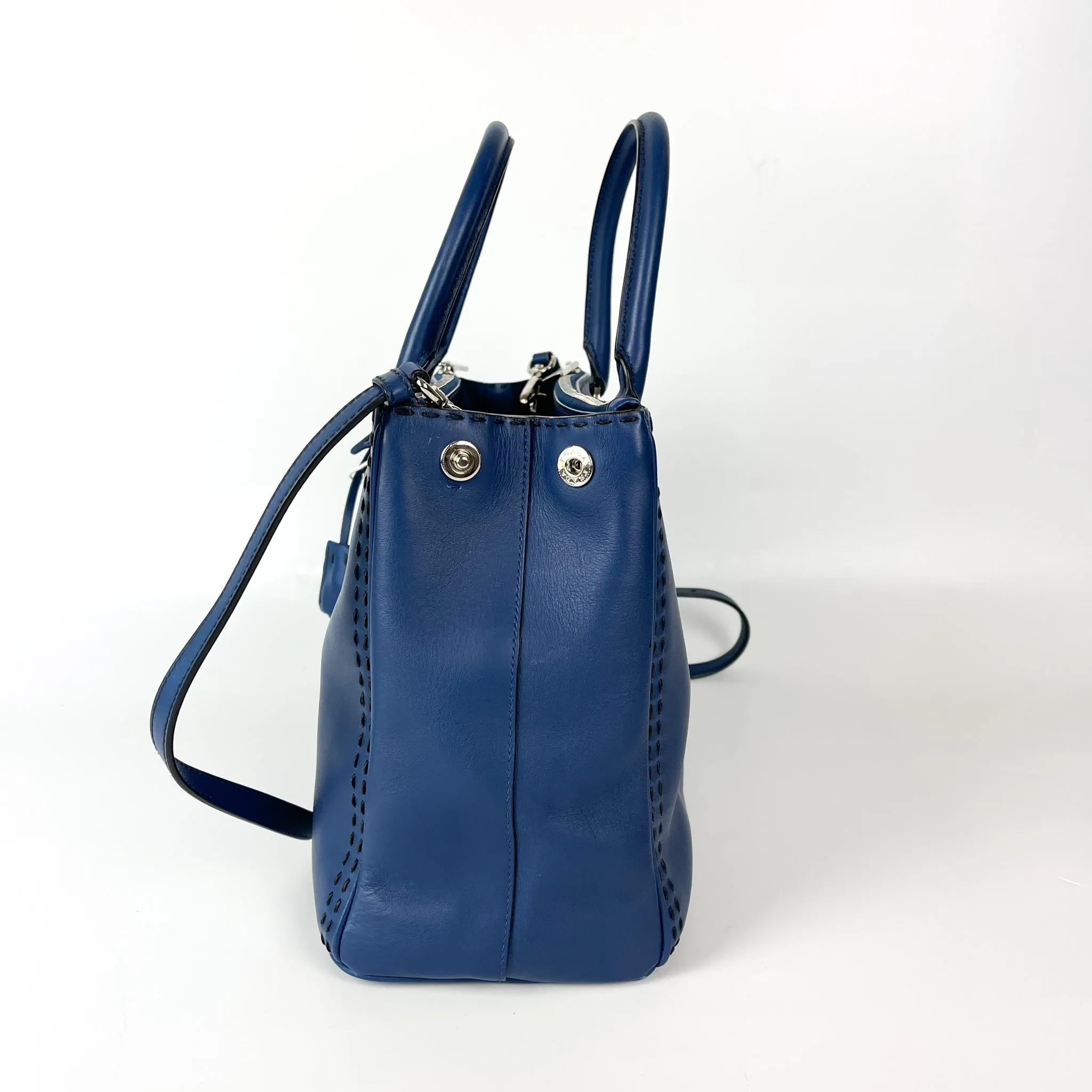 Bluette City Calfskin Stitched Leather Medium Double Zip