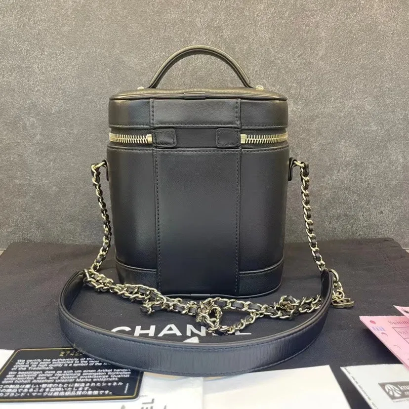 Chanel Black Vanity Case Leather Shoulder Bag Medium