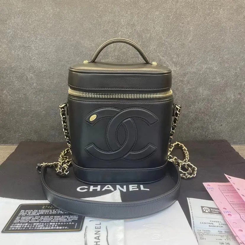 Chanel Black Vanity Case Leather Shoulder Bag Medium