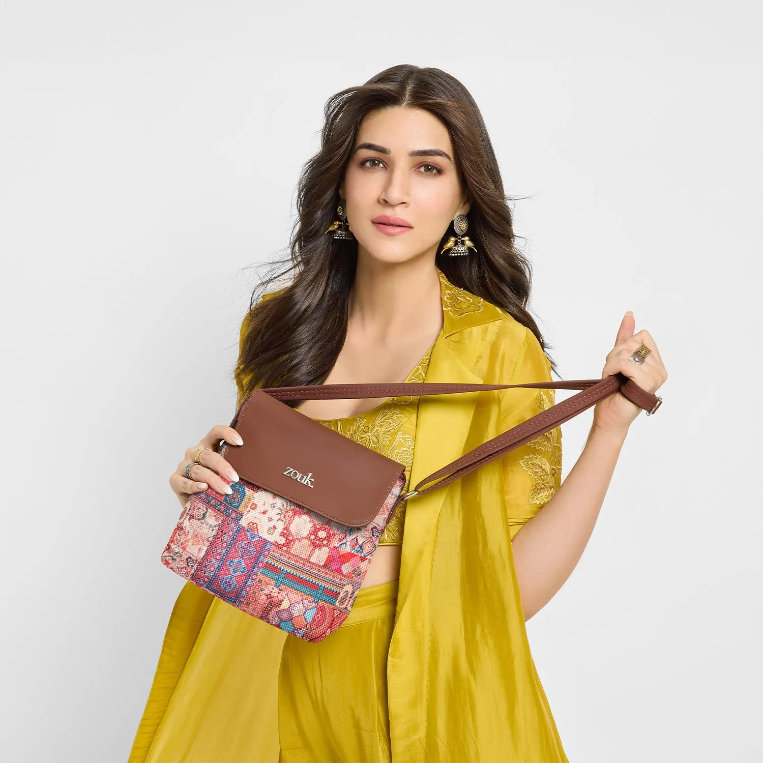Kutch Gamthi Flap Sling Bag