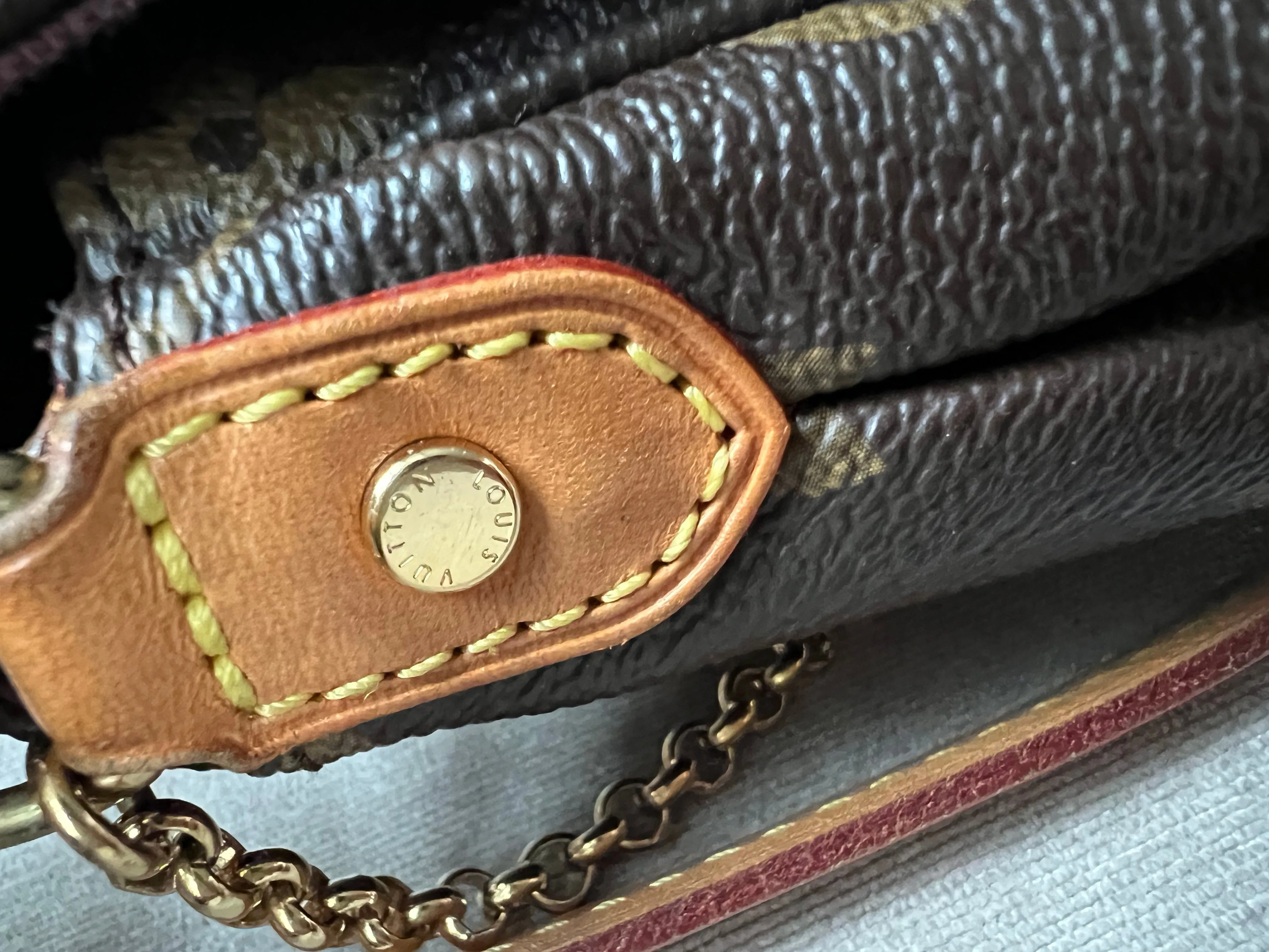 Louis Vuitton Favorite PM Monogram