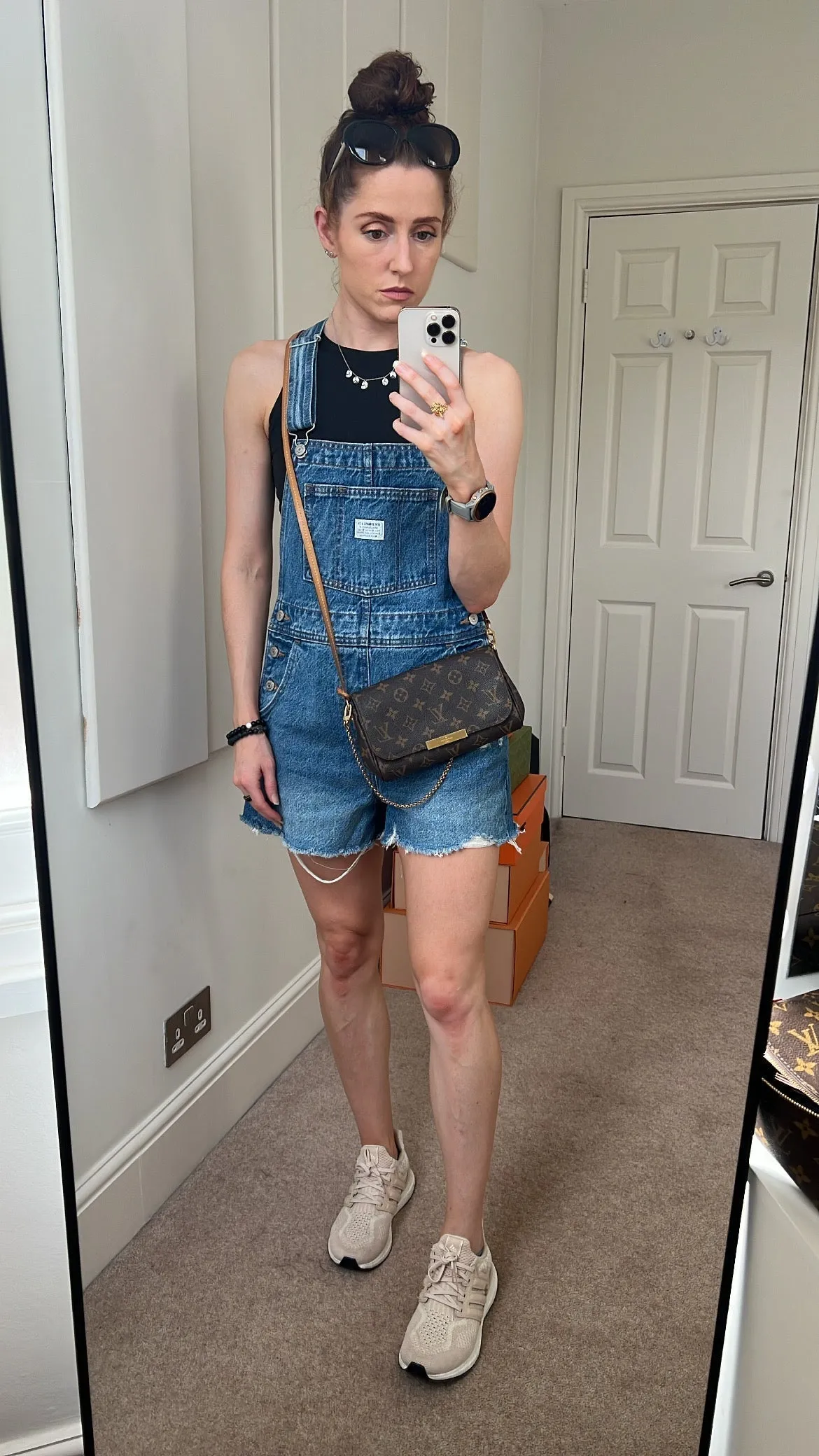 Louis Vuitton Favorite PM Monogram