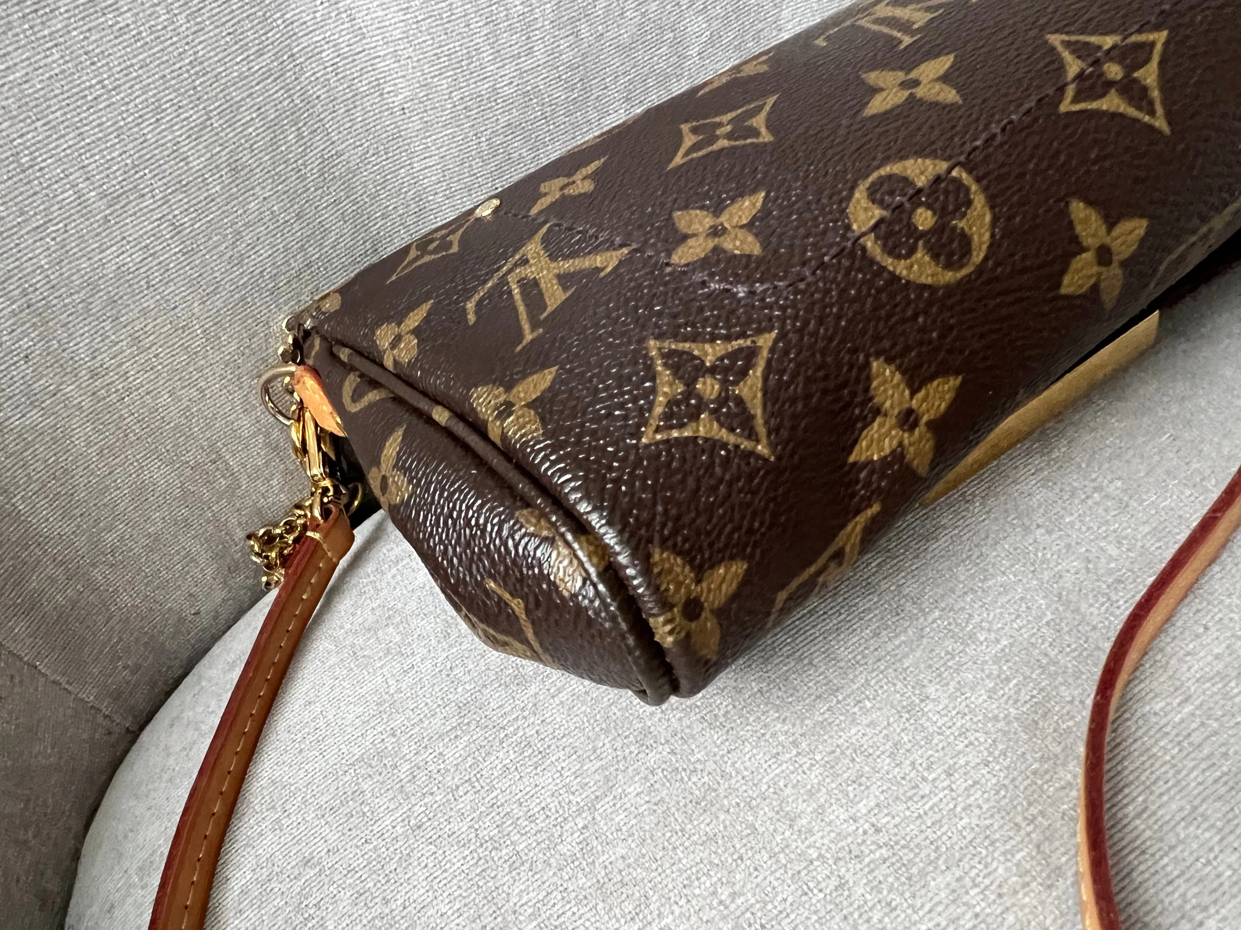 Louis Vuitton Favorite PM Monogram