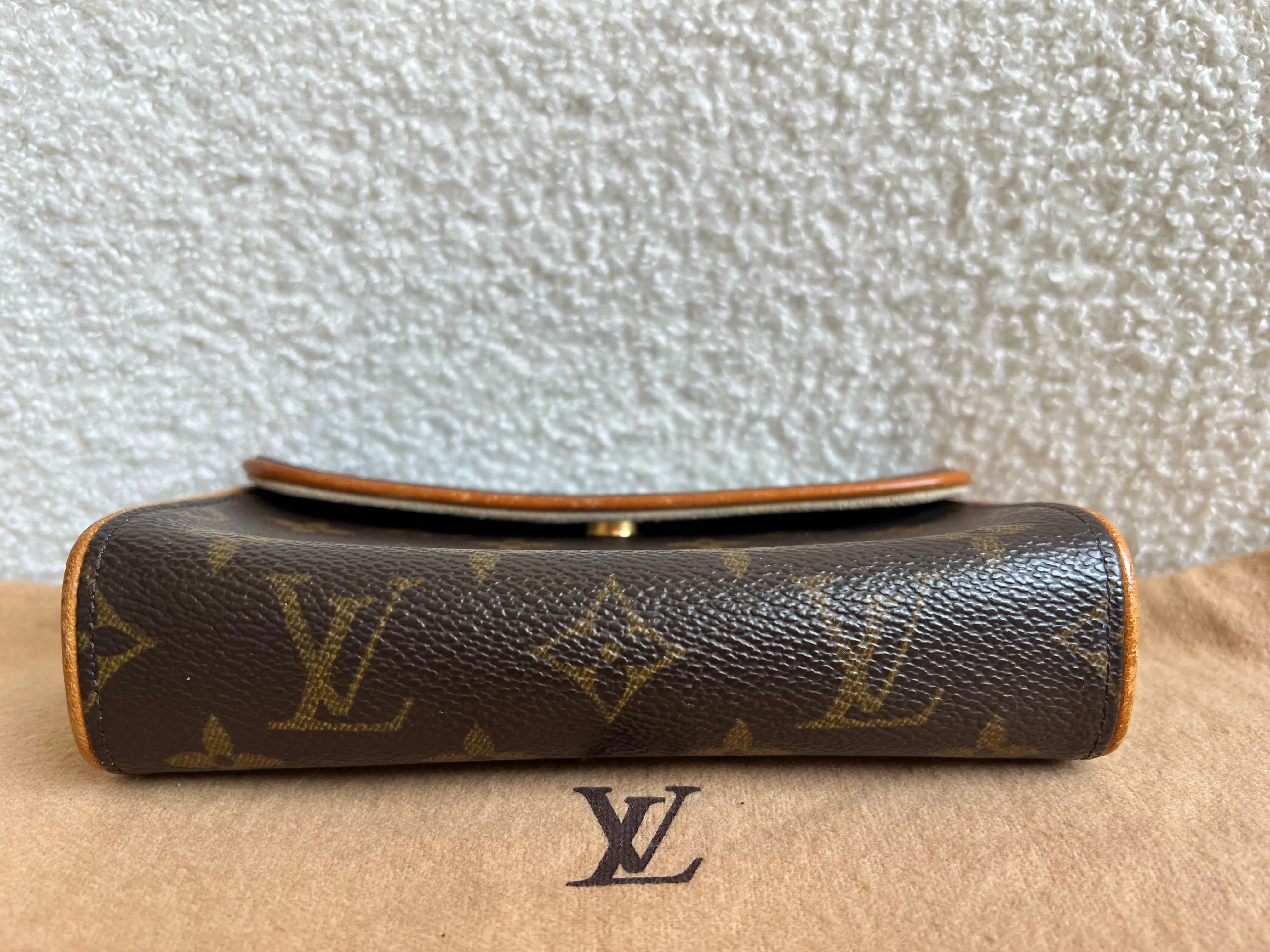 Louis Vuitton Monogram Florentine Belt Bag