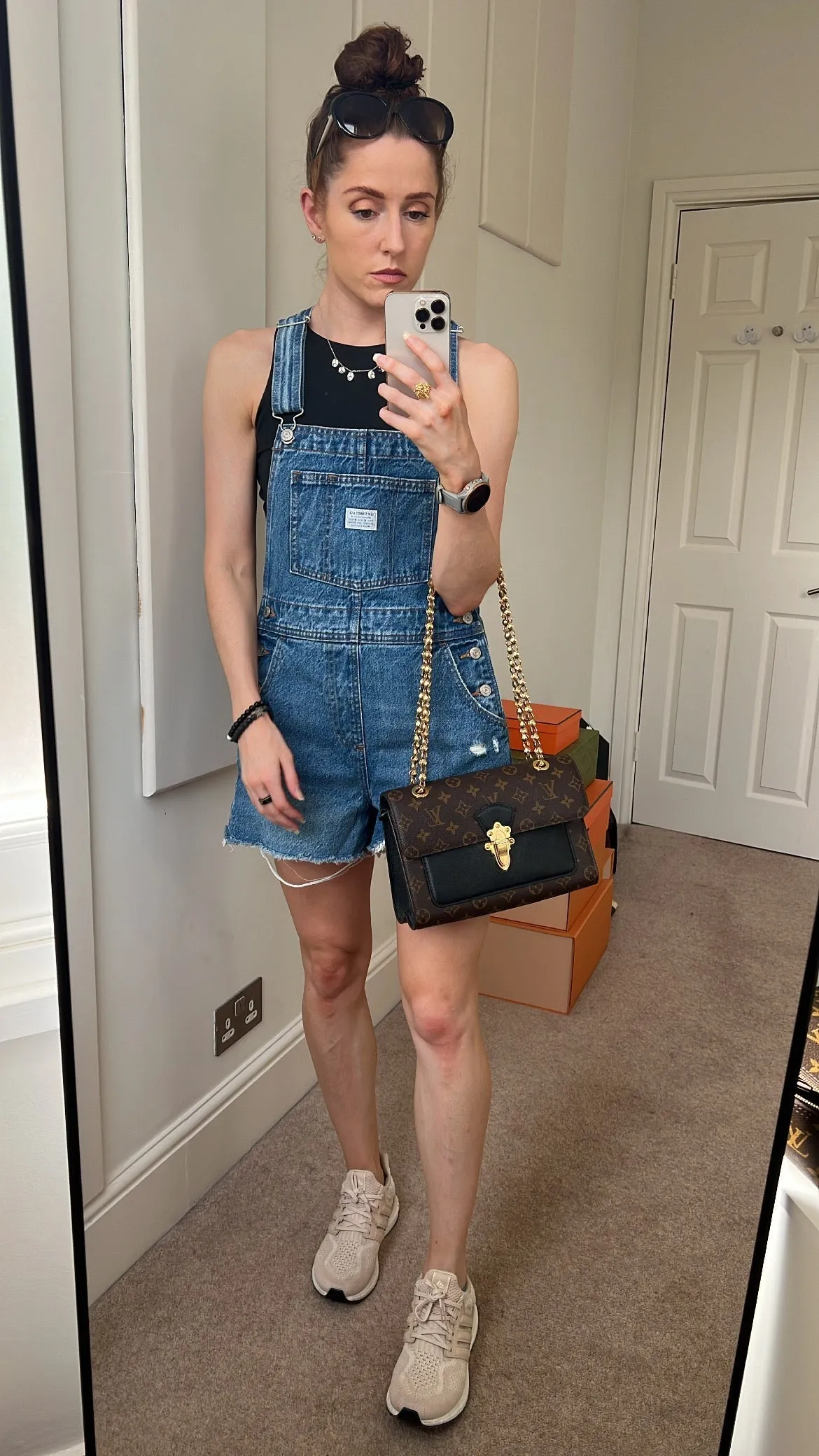 Louis Vuitton Victoire Monogram and Black (RRP £2000)
