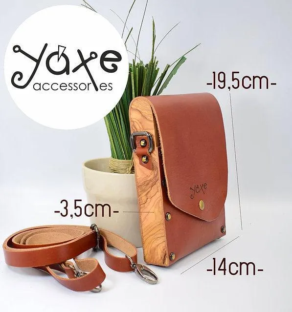 Tampa belt brown bag from leather and wood