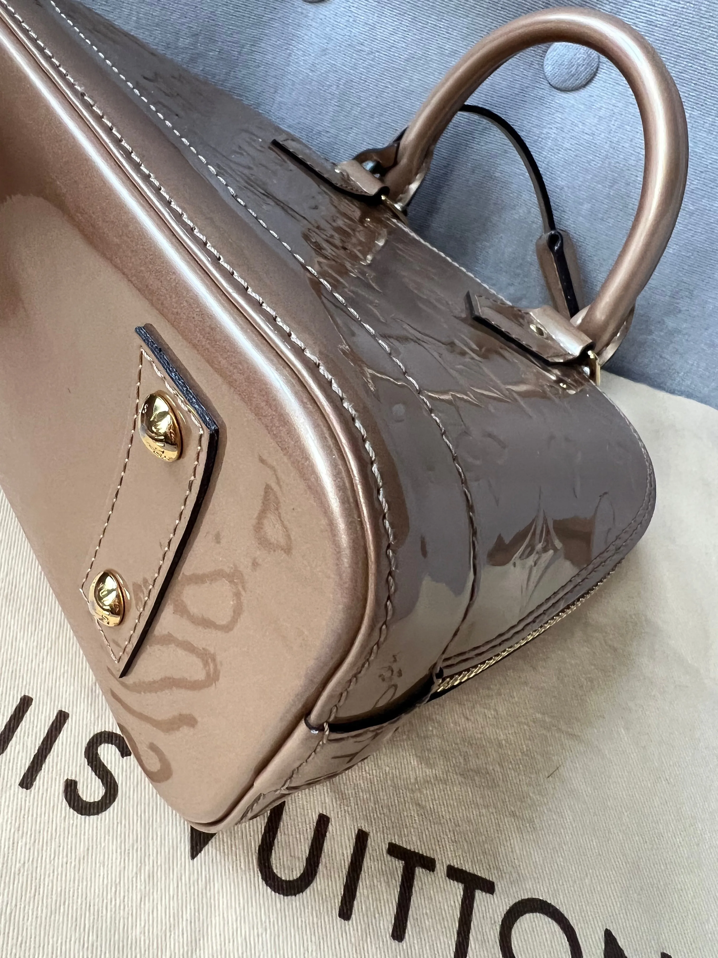 Trendy Inspired Louis Vuitton Alma Gold Vernis Patent Leather (rrp £1590)