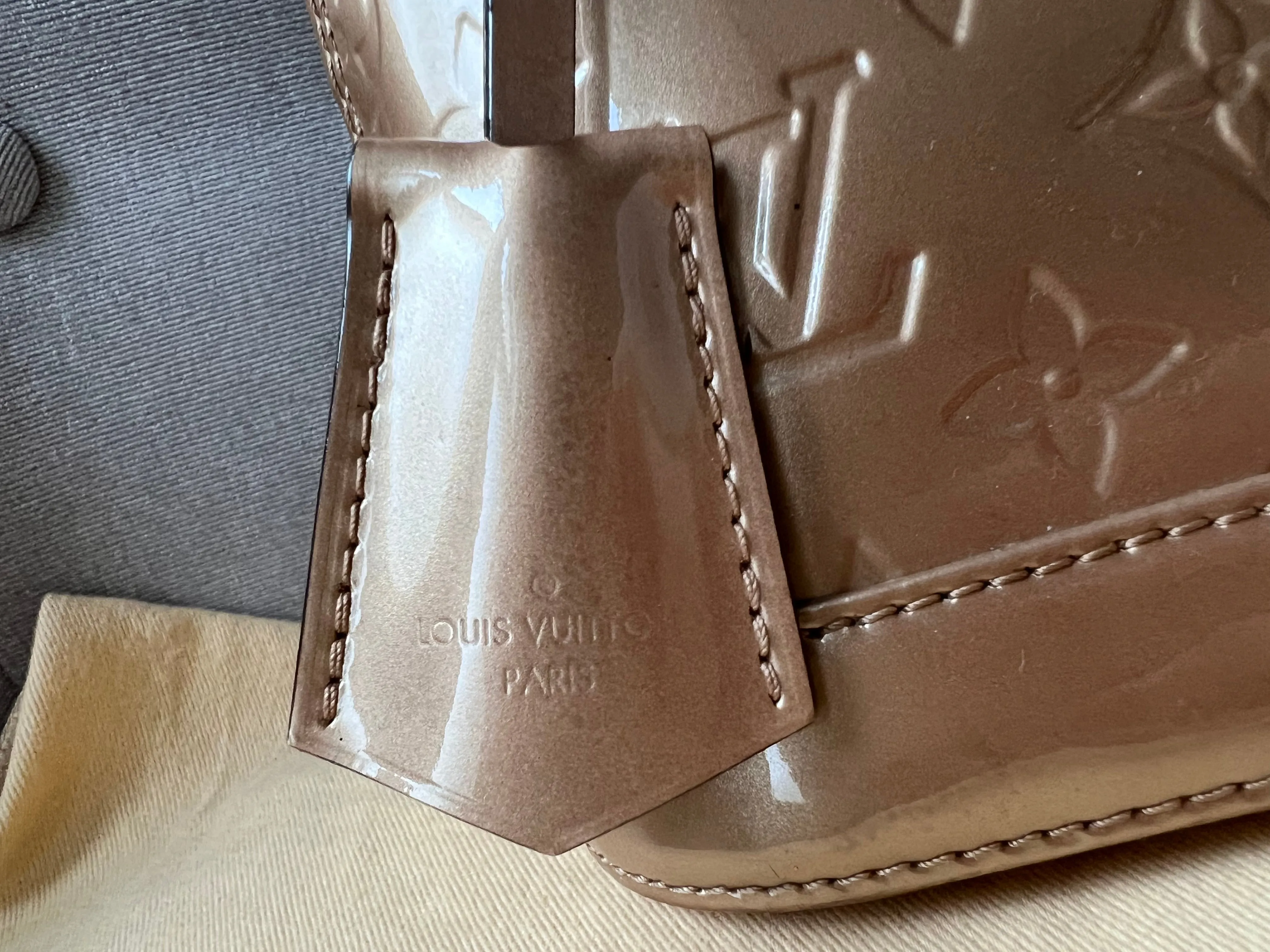 Trendy Inspired Louis Vuitton Alma Gold Vernis Patent Leather (rrp £1590)