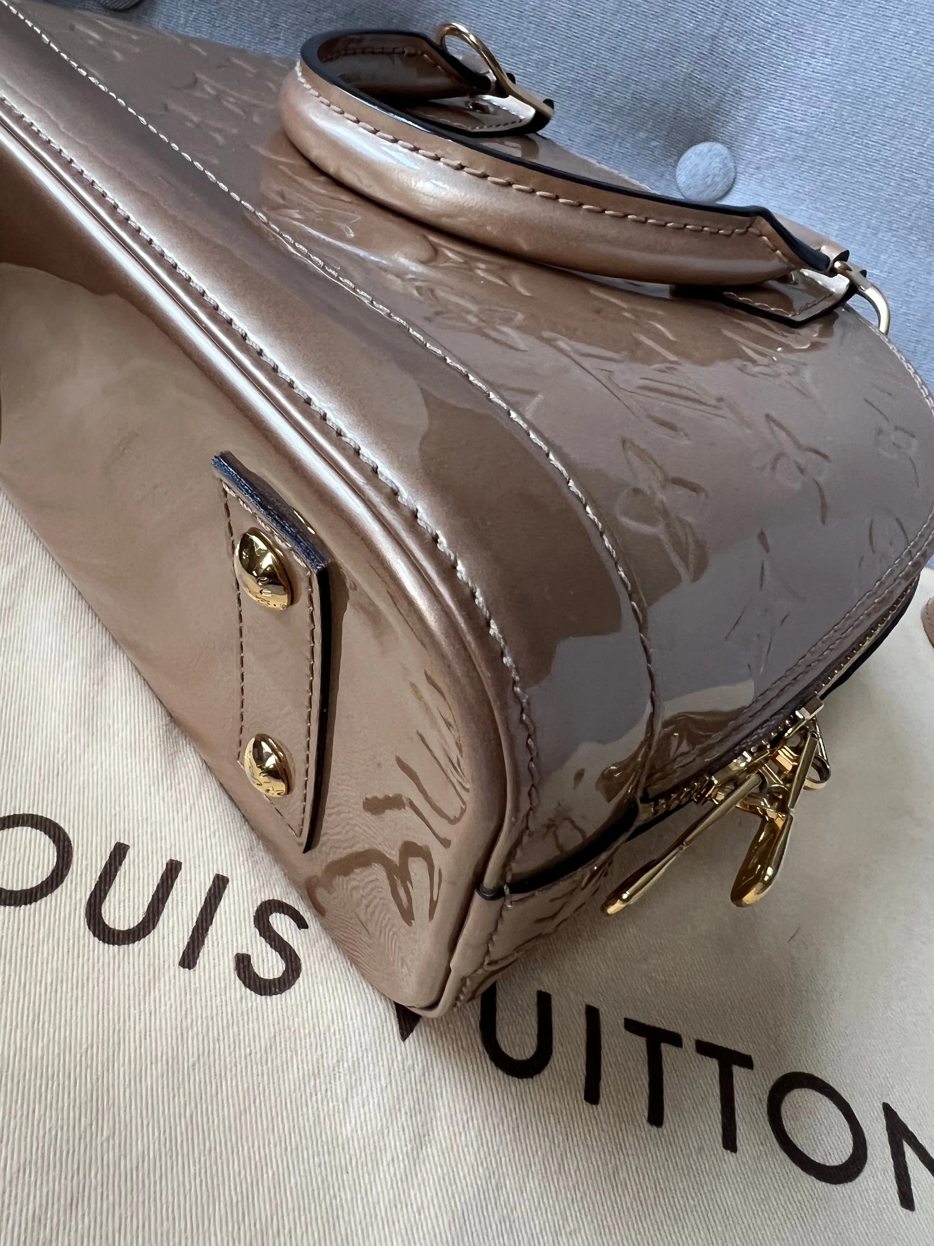 Trendy Inspired Louis Vuitton Alma Gold Vernis Patent Leather (rrp £1590)