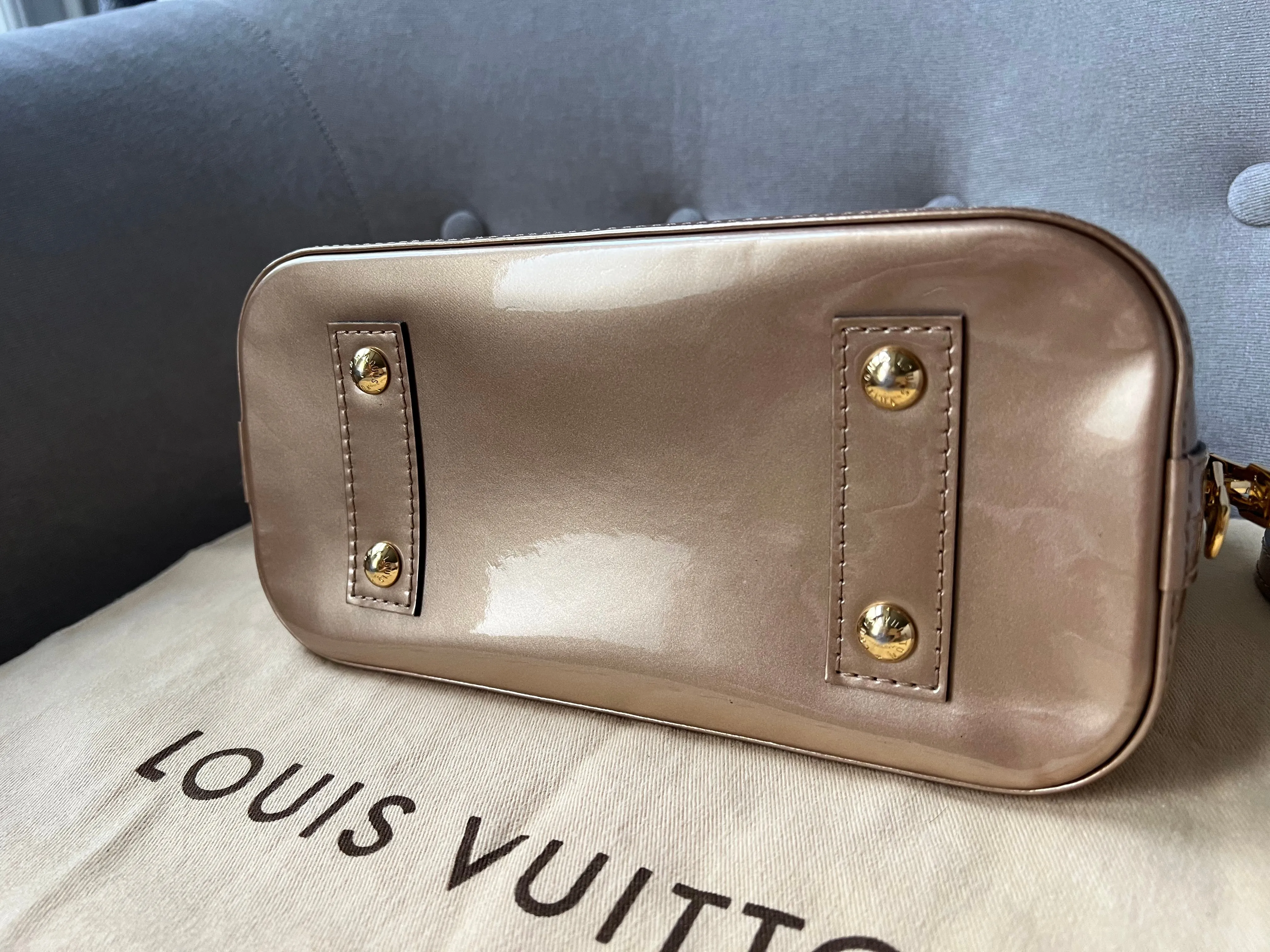 Trendy Inspired Louis Vuitton Alma Gold Vernis Patent Leather (rrp £1590)